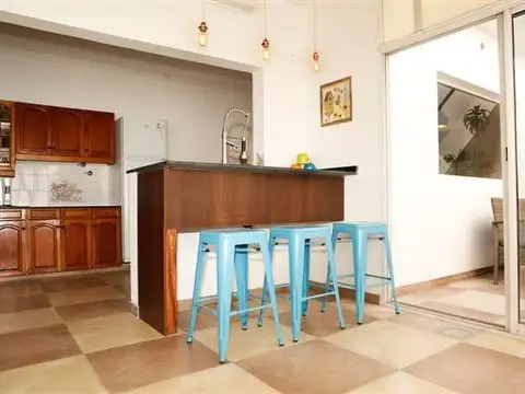 Depto Tipo Casa en Alquiler 50 años