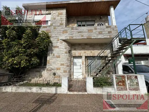 Depto Tipo Casa en Venta con 5 cocheras