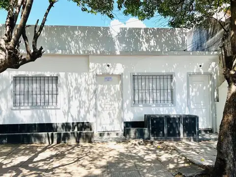 VENTA CASA 3 AMB. A ESTRENAR C/GRAN LOTE - HAEDO