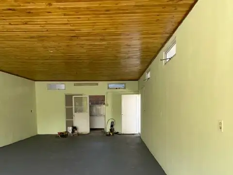 EN VENTA  LOCAL COMERCIAL + GALPON -SAN JMO  NORTE