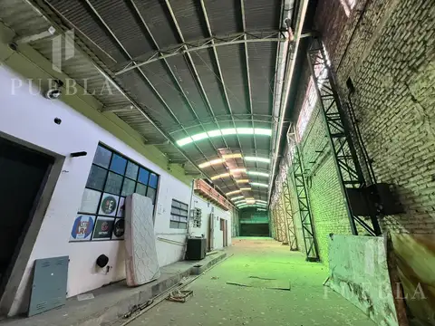 Galpon en Alquiler en Parque Chacabuco, $ 4.000.000