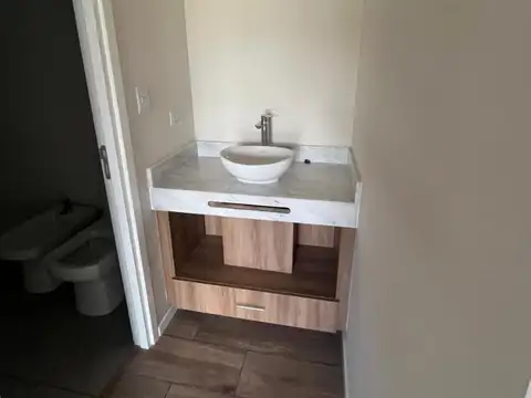 Departamento 3 ambientes con 2 baños