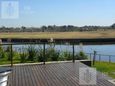 Terreno en Venta de 889,0 m2