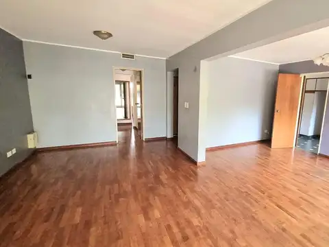 Depto Tipo Casa Monoambiente con 4 baños