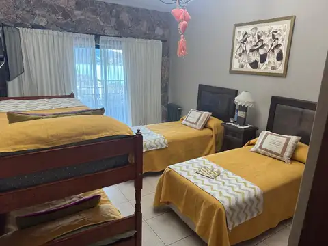 Villa del Lago, Villa Carlos Paz