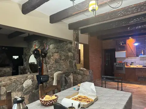 Casa en Venta de 4 dormitorios