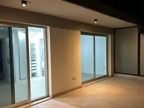 ALQUILER HERMOSO MONOAMBIENTE DE 64M2  DIVISIBLE