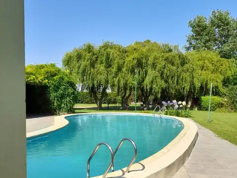 REMAX SIERRAS VENDE EN OLAVARRIA  QUINTA