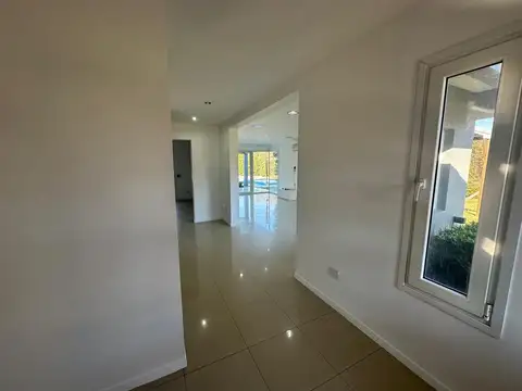 Casa en Venta en San Isidro Labrador, USD 375.000