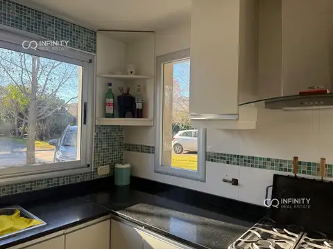Casa en Alquiler en El Mirasol, USD 1.400