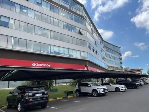 Avenida Del Caminante 100