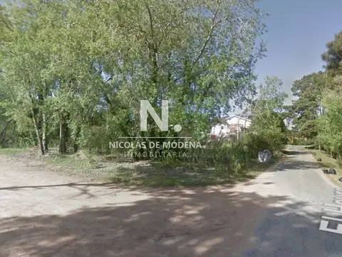 Terreno en Venta en Lugano, USD 240.000