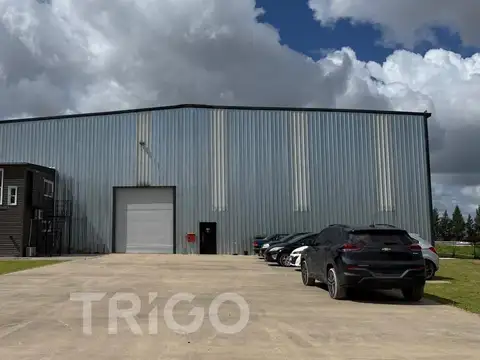 Polo Ezeiza Venta Depósito 900m2 con lote de 5000m2