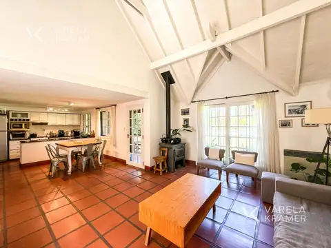 Casa en Venta al Este