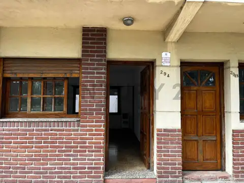 24 e/ 37 y 38 - PH al frente de 2 dormitorios en Alquiler - La Plata