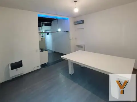 Depto Tipo Casa en Venta 50 años