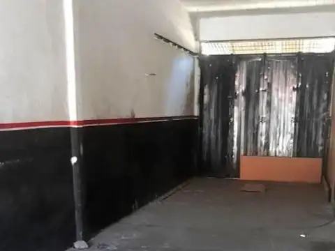 Local en Venta en Benavidez, USD 199.000