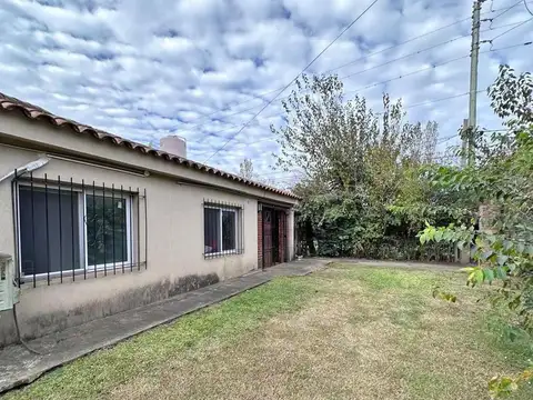 CASA QUINTA 5 AMBIENTES CON PILETA - FCO. ALVAREZ