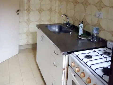 DEPARTAMENTO DE 2 AMBIENTES EN ALQUILER EN FLORES