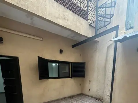 Depto Tipo Casa en Alquiler de 2 ambientes