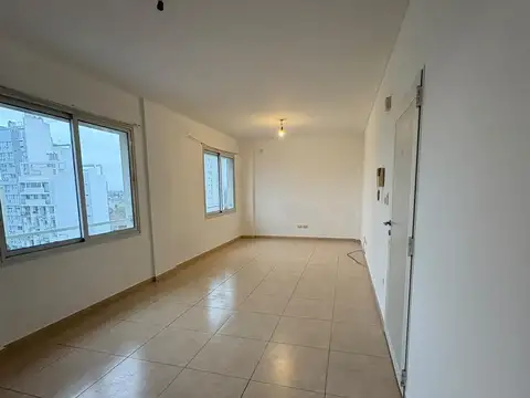 Departamento en Alquiler en Banfield, $ 400.000