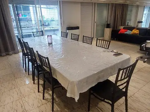 Viamonte 2400- Balvanera- Amplisimo PH Sin Expensas !