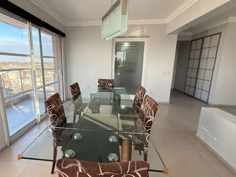 Departamento en Venta de 4 dormitorios