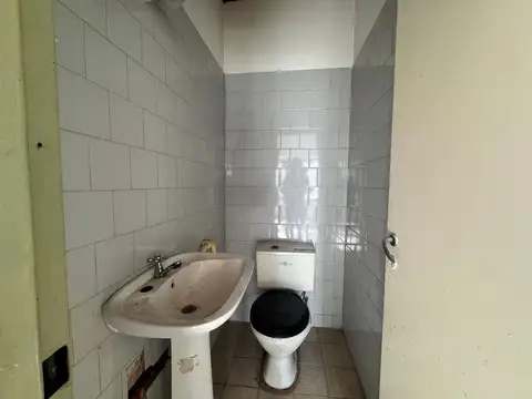 PROPIEDAD EN VENTA IDEAL CONSULTORIOS - TOLOSA