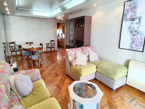 Departamento en Venta con 2 cocheras