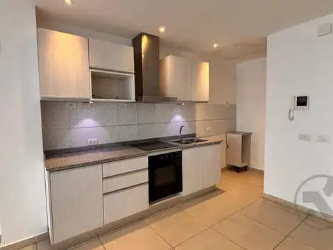 Departamento en Alquiler en Terminal Vieja, $ 750.000