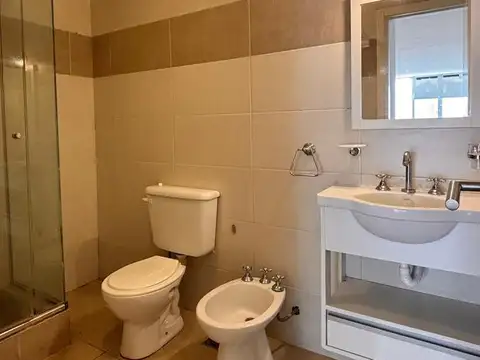 Departamento en Alquiler con 1 cochera