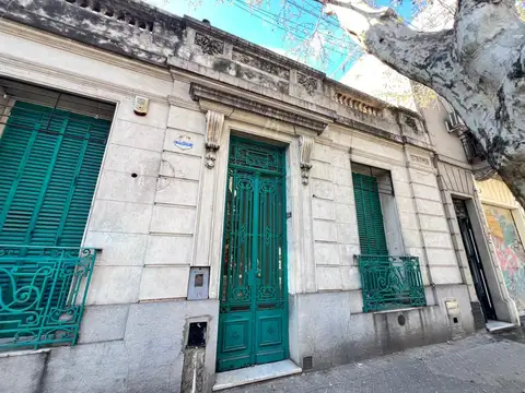 Venta Casa Uso Comercial / Terreno Edificable Rosario Entre Rios 1733 y Avenida Pellegrini
