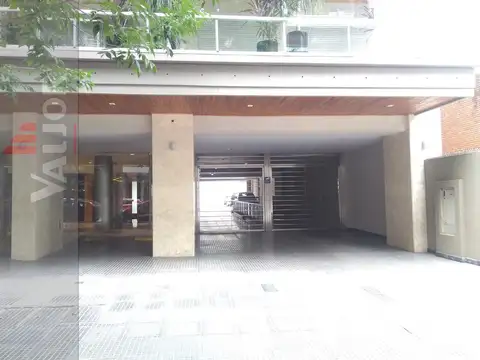 Cochera fija en edificio de categoría!!!