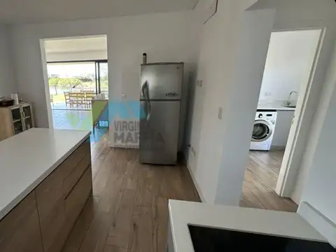 Casa en Alquiler al Este