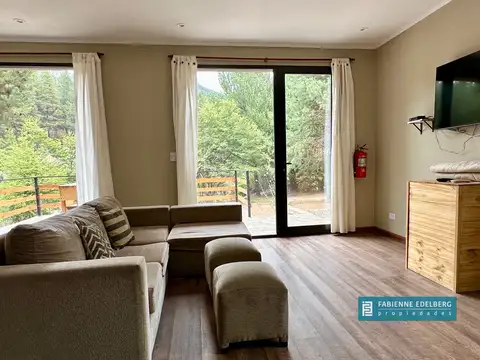 Casa 3 dorm sobre rio Meliquina - Villa Lago Meliquina