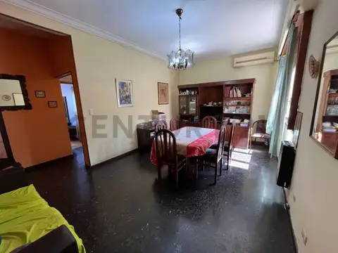 Avenida Montes De Oca 1700, Piso 3