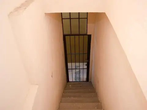 Depto Tipo Casa en Venta de 6 ambientes