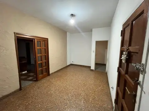 Casa en Alquiler en Ituzaingo Sur, $ 850.000