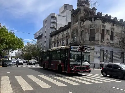 8,66X35 A 400 MTS DE Av Rivadavia y 200 mts de Av Jujuy