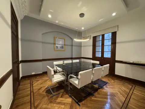 Oficina Monoambiente con 4 baños