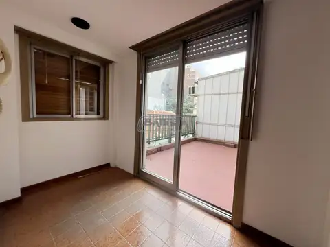 Oficina en Venta con 1 cochera