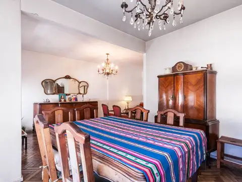 Departamento 4 ambientes con 2 baños