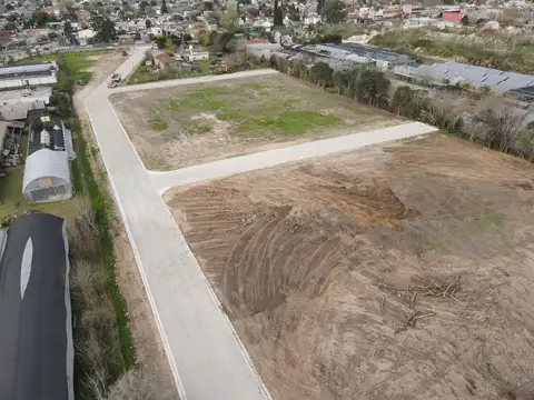 En Venta Lote en esquina De 12,50x27,40 Mts Loteo Sumio. Sobre Av. Derqui A Mts De San Fernando. Oportunidad De Compra Con Financiacion