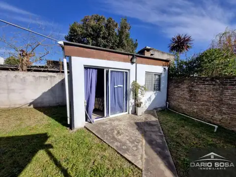 Casa 3 ambientes con 1 baño