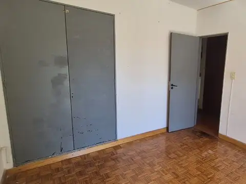 VENTA PARQUE PATRICIOS DEPARTAMENTO 3 AMBIENTES