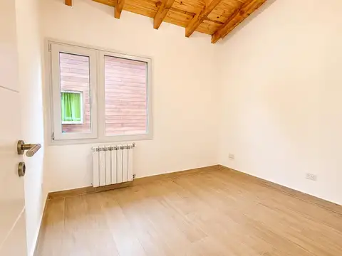 Depto Tipo Casa 3 ambientes con 1 baño