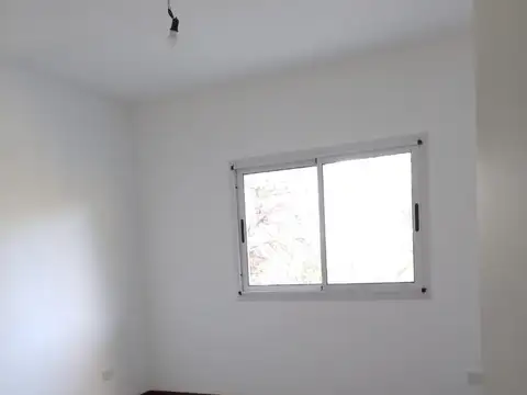 Excelente Departamento con muy buen acceso