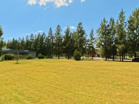 LOTE EN MIRALAGOS CLUB DE CAMPO,GOLF Y SPA