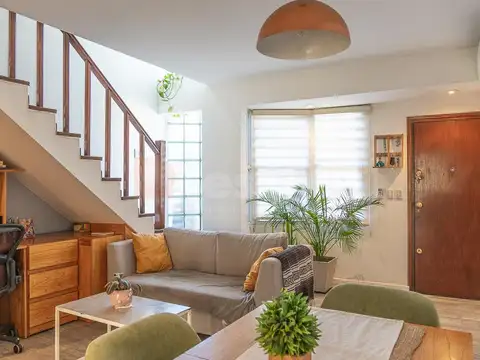 Depto Tipo Casa en Venta de 2 dormitorios