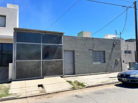 DUPLEX CON GALPON EN LA CALERA